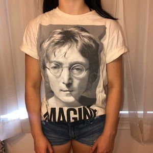JOHN LENNON tee shirt